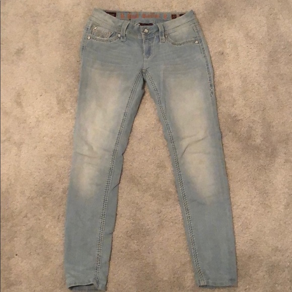 Rock Revival Jeans - Picture 3 of 5